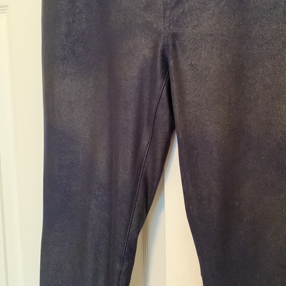 *SOLD* CHICO’S Navy Moleskin Skinny Pants Size 1 (8)(Chico’s) - Picture 3 of 6